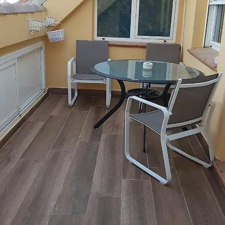 Penthouse Sea Views + Private Solarium * فوينخيرولا